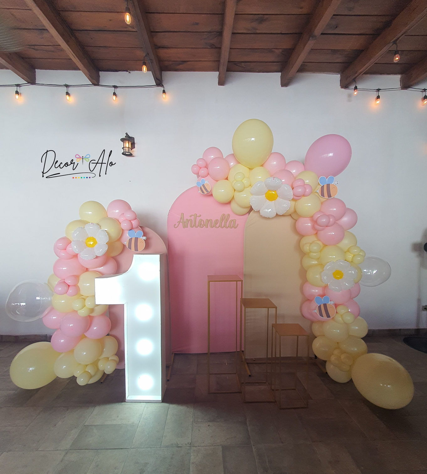 Arco de globos de diseño personalizado Decor.alo